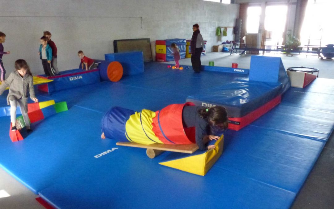 les-stages-cirque-2016